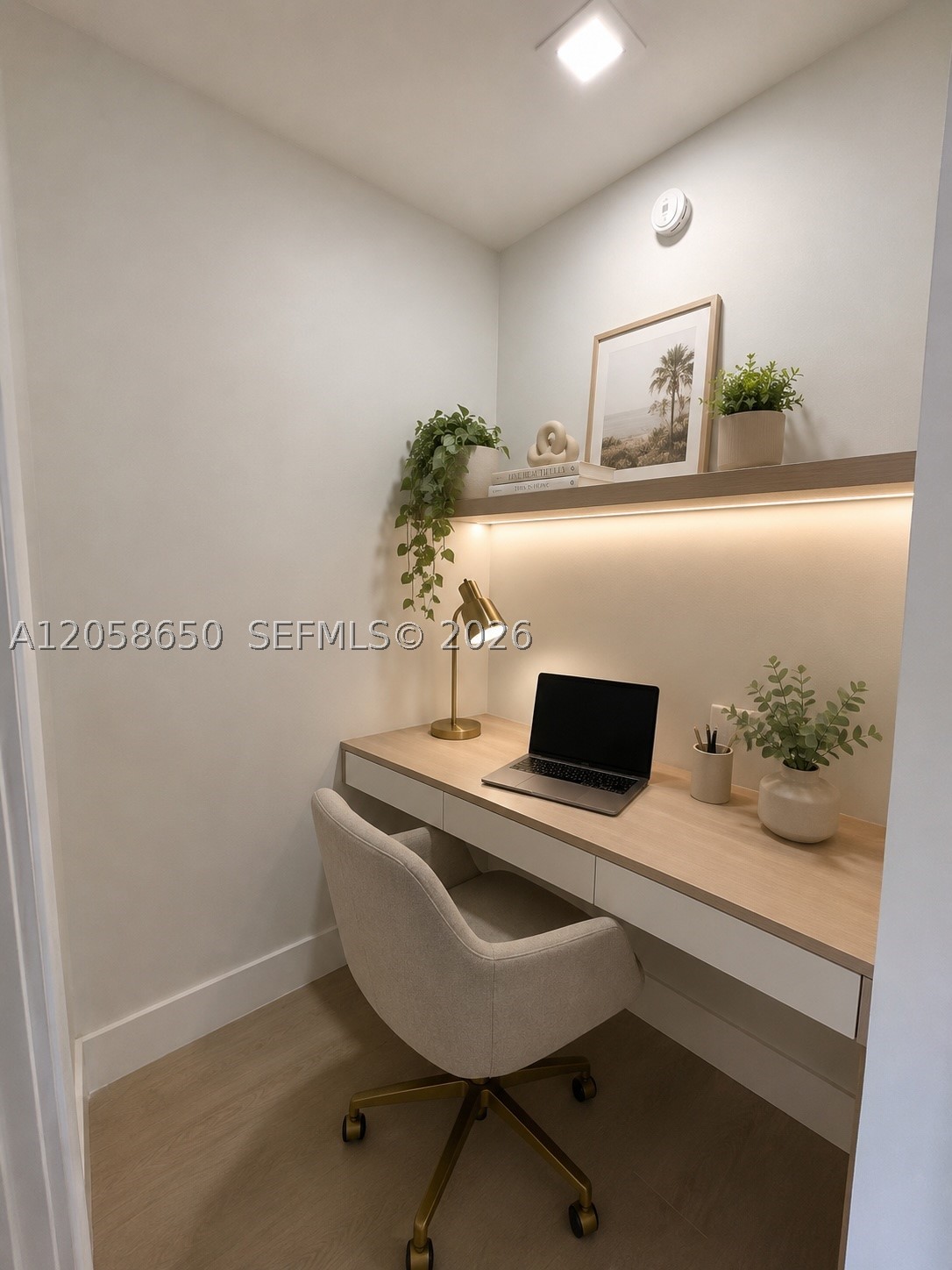 ARLEN HOUSE CONDO - Residential