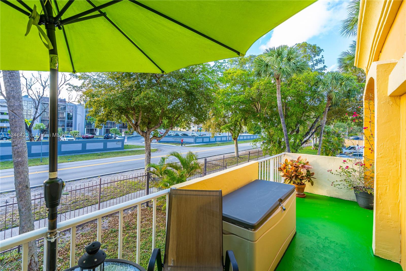 VENETIAN GARDENS AT COUNT - Residential