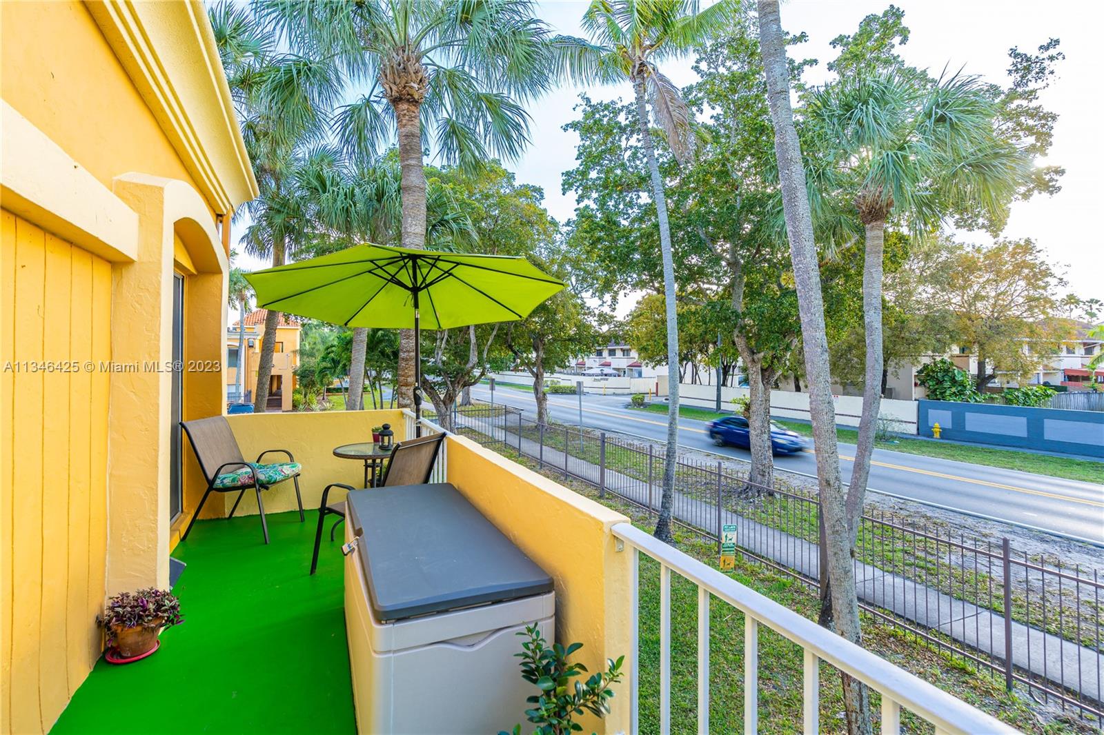 VENETIAN GARDENS AT COUNT - Residential