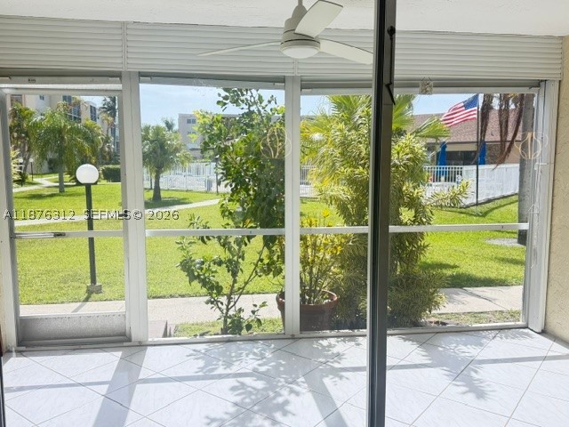 MEADOWBROOK LAKES CONDO - Residential