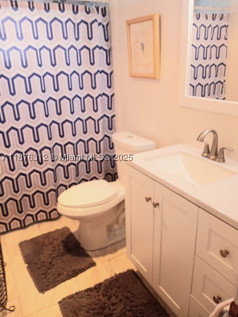 MEADOWBROOK LAKES CONDO - Residential