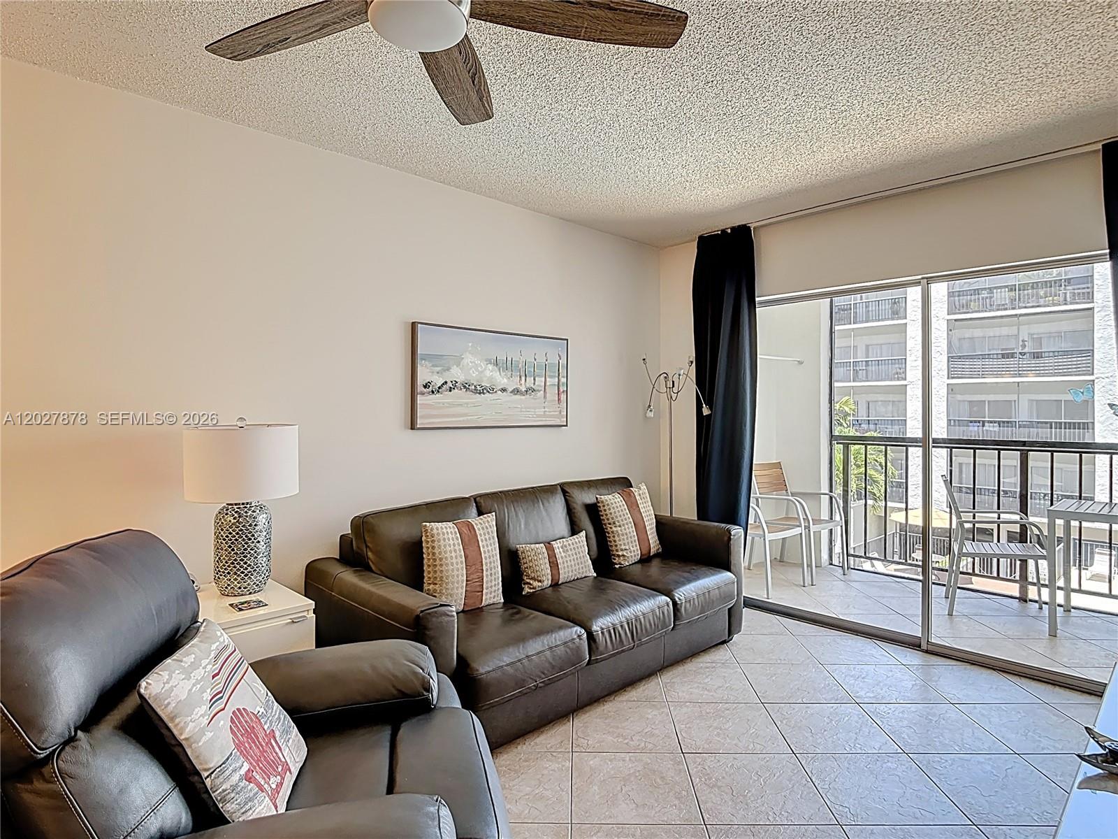 LE CARTIER CONDO - Residential