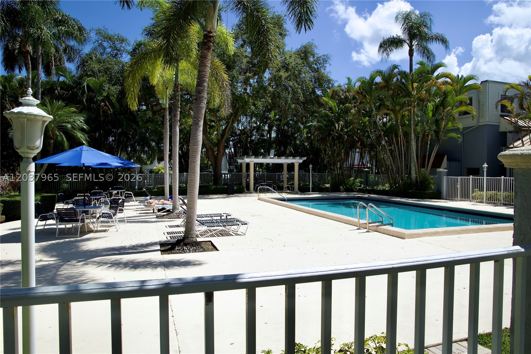 SUNWOOD CONDO - Residential