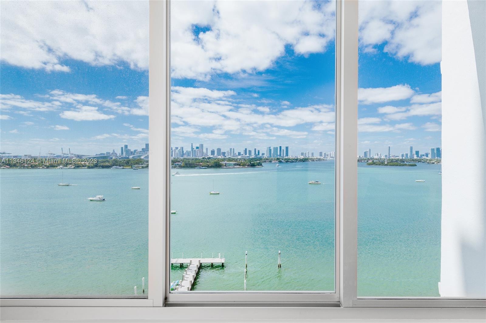 MIRADOR 1000 CONDO - Residential
