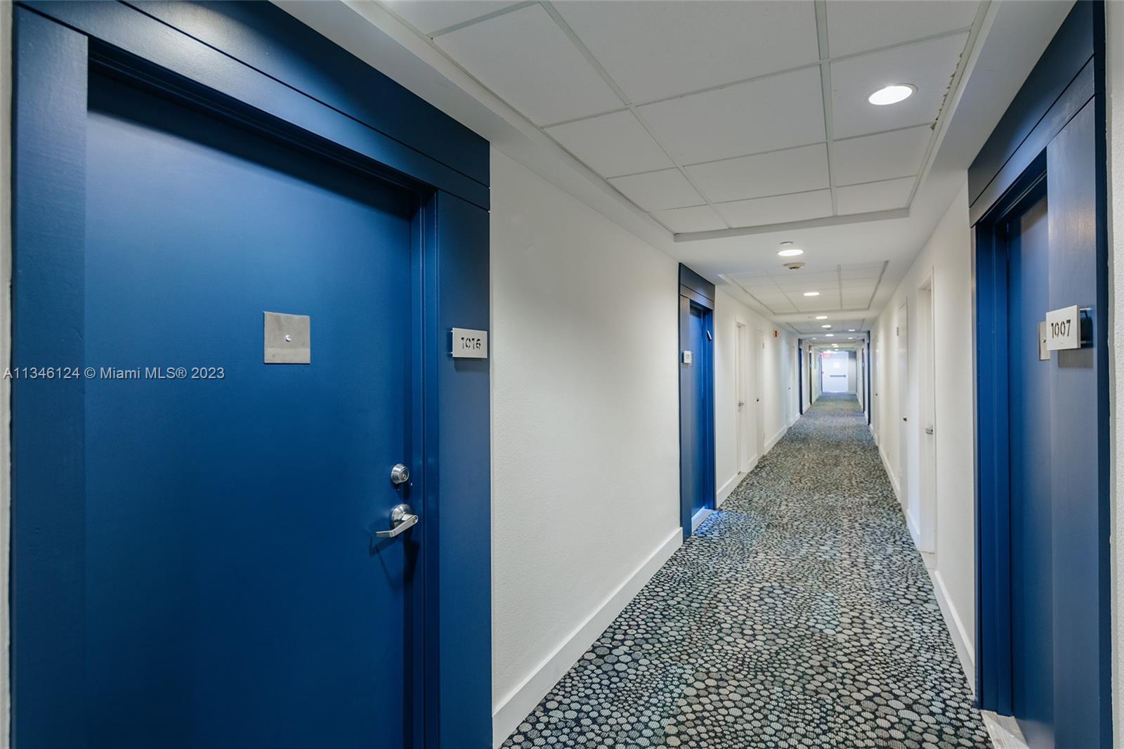 MIRADOR 1000 CONDO - Residential