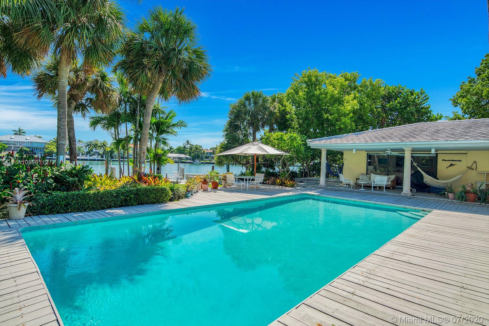 MASHTA ISLAND A REPLAT OF - Residential