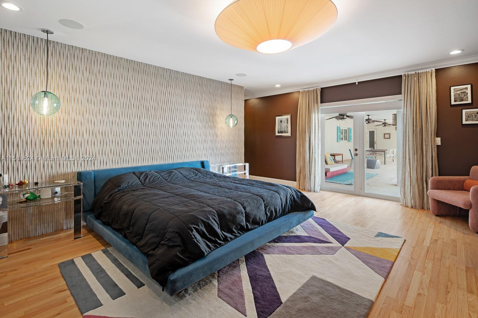 EIGHT GERGENS SUB - Residential
