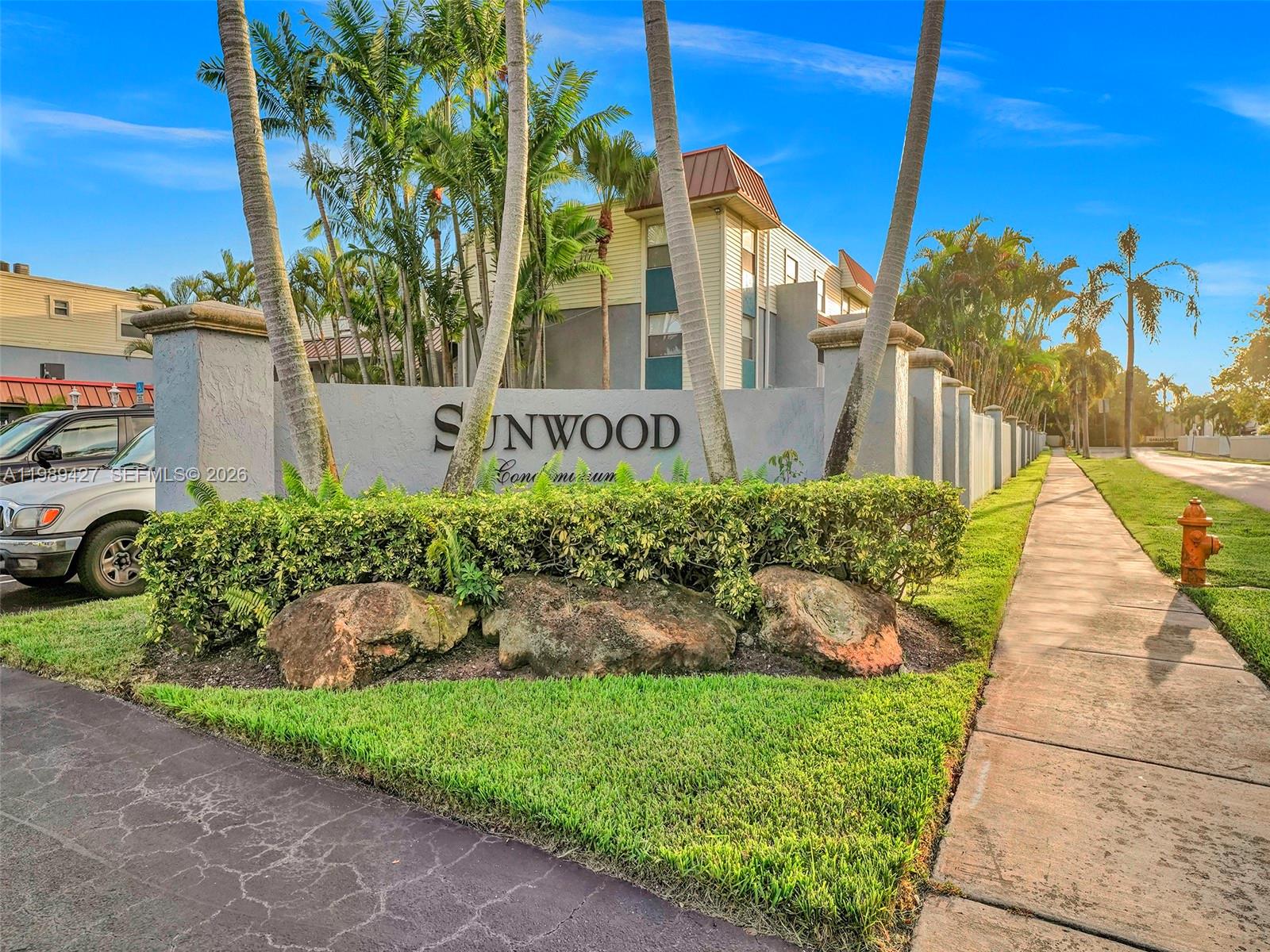 SUNWOOD CONDO - Residential