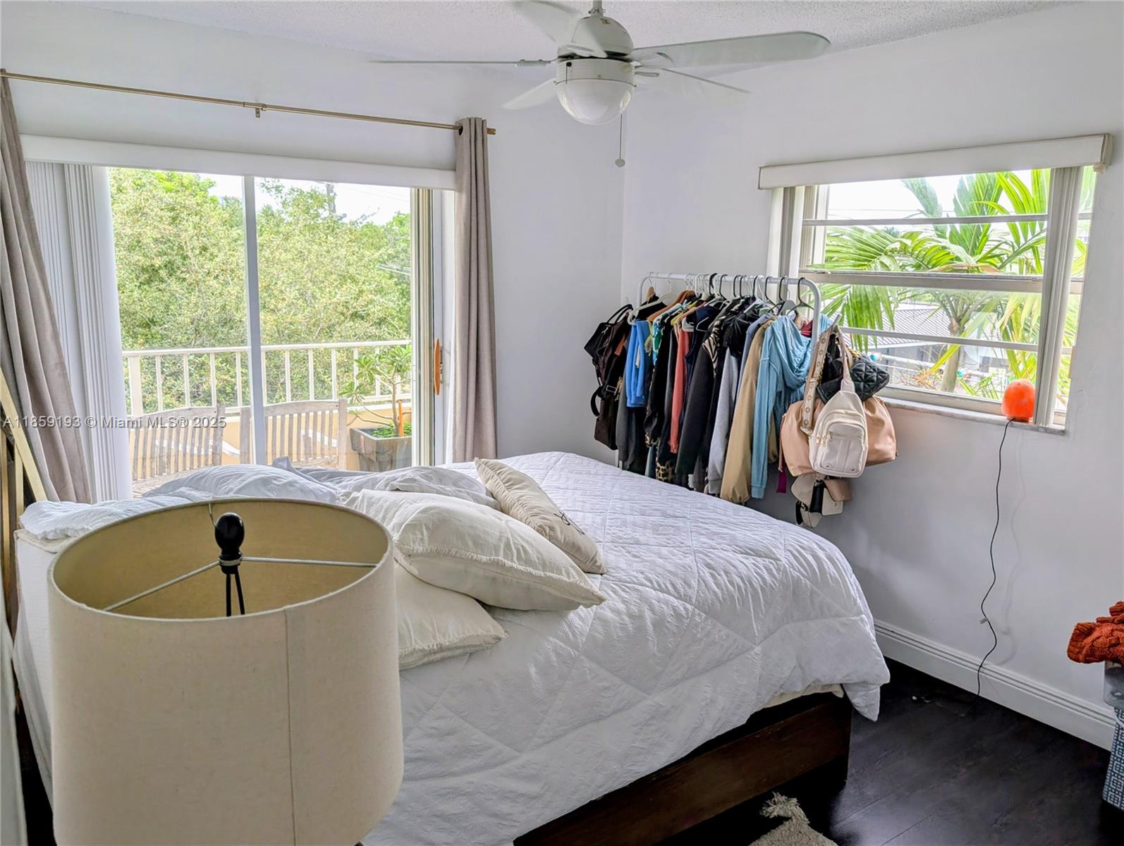 VIRGINIA OAKS CONDO - Residential