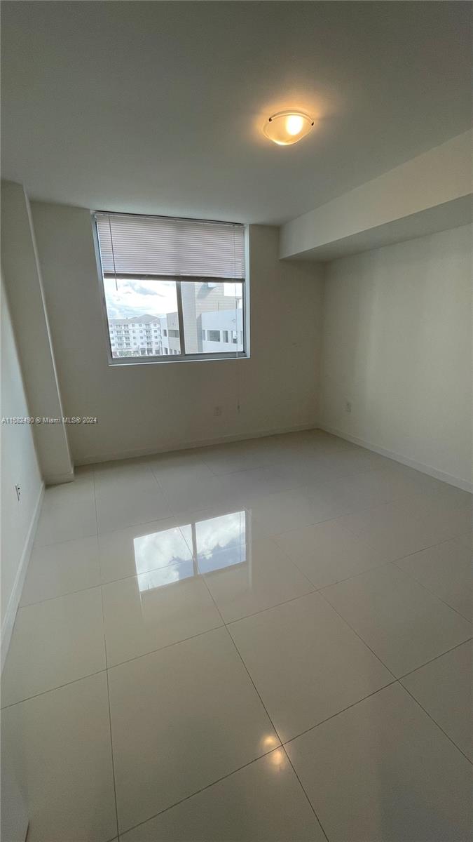 MIDTOWN DORAL - Residential