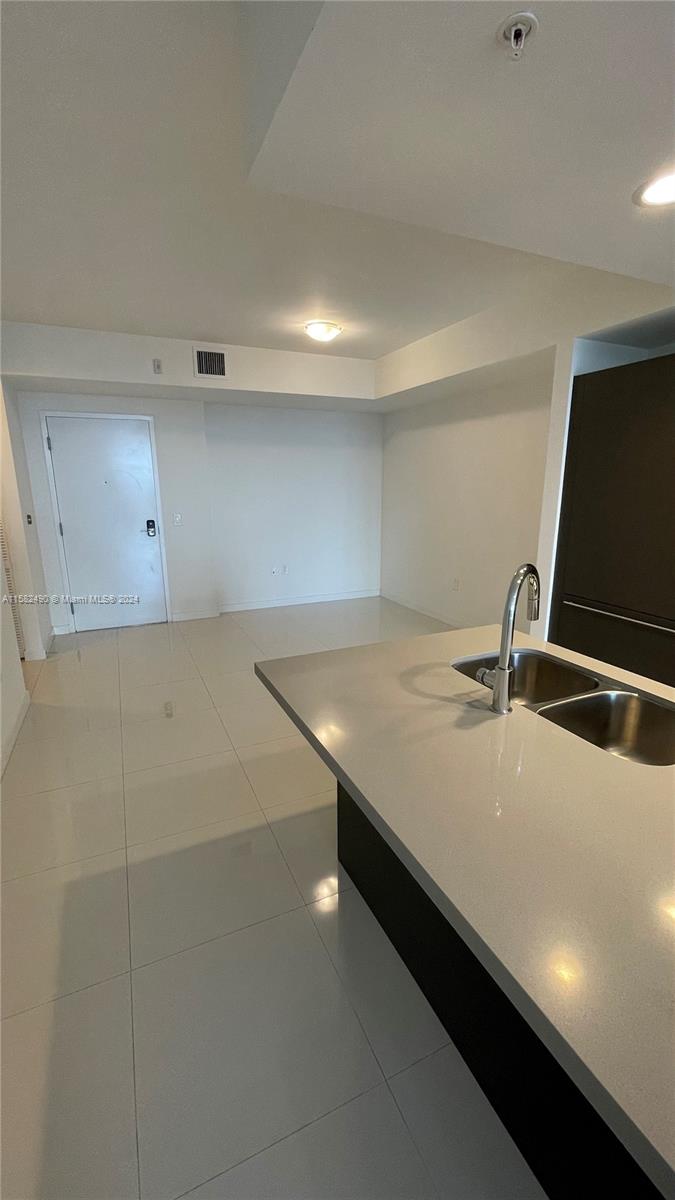 MIDTOWN DORAL - Residential
