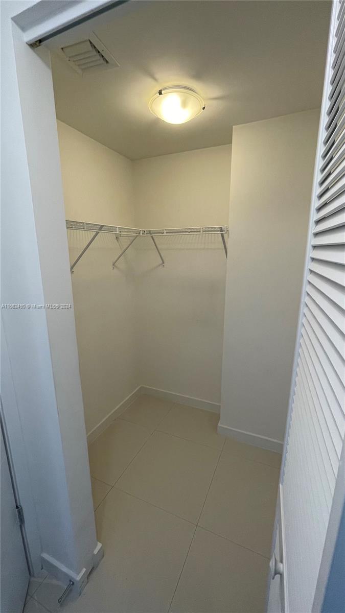 MIDTOWN DORAL - Residential
