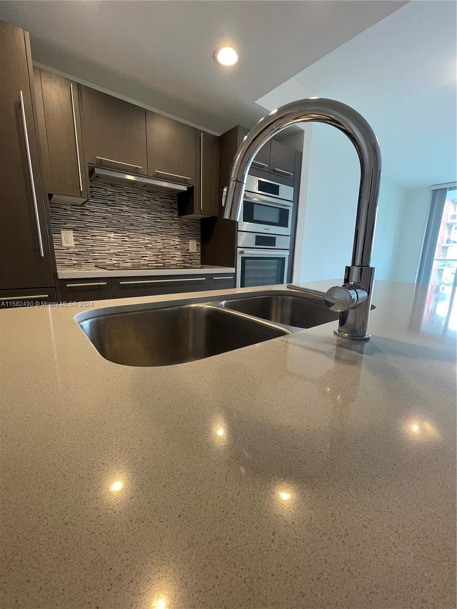 MIDTOWN DORAL - Residential