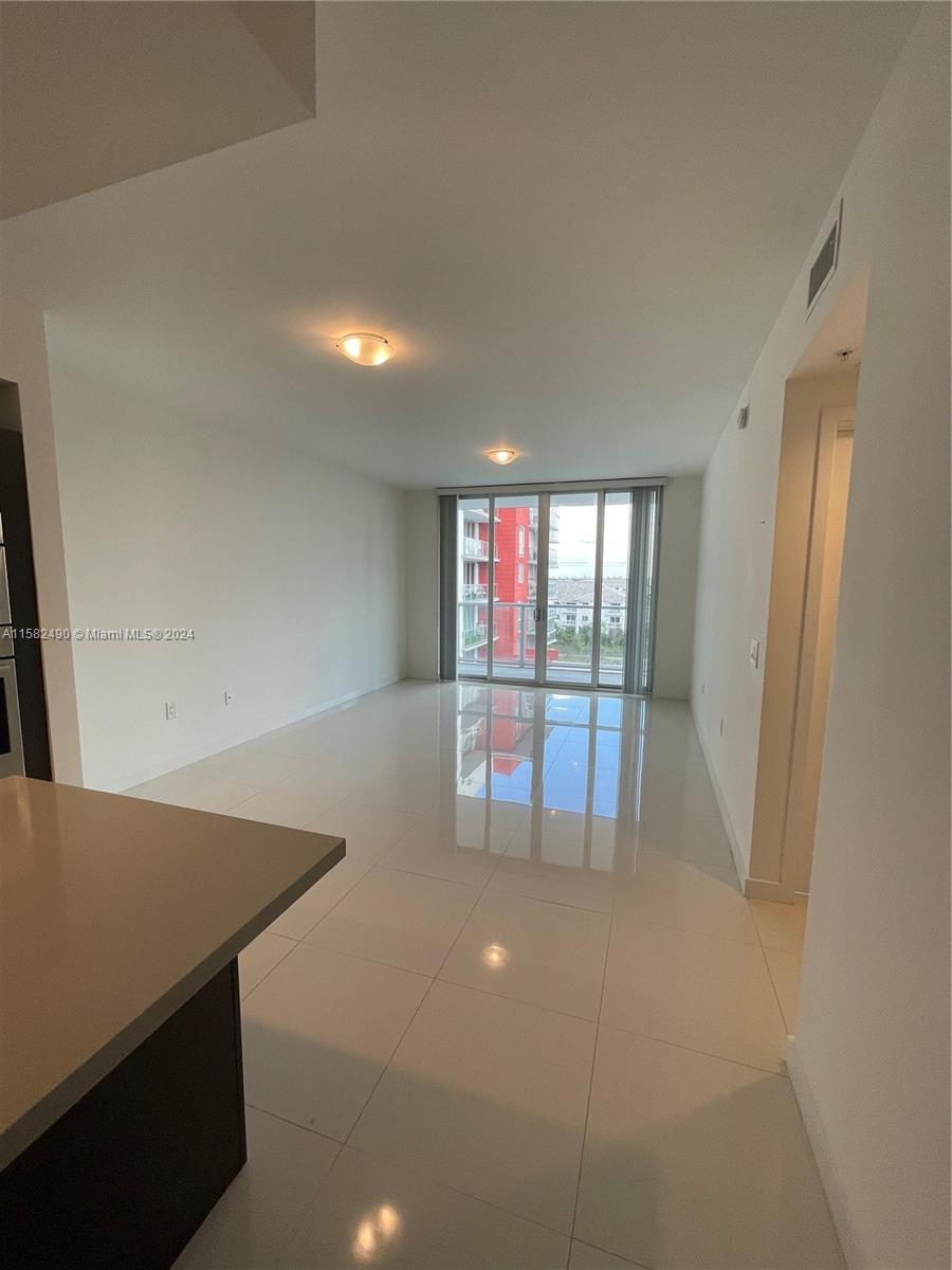 MIDTOWN DORAL - Residential
