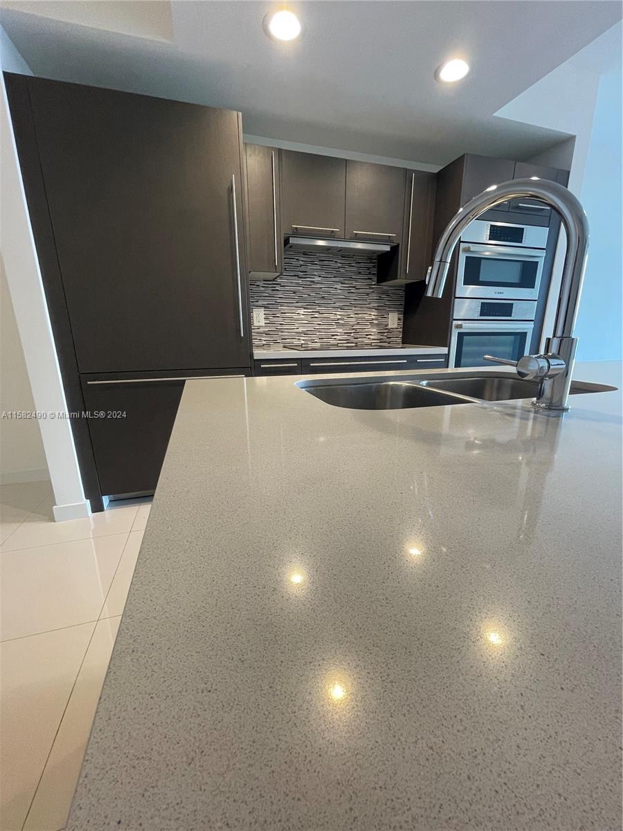 MIDTOWN DORAL - Residential