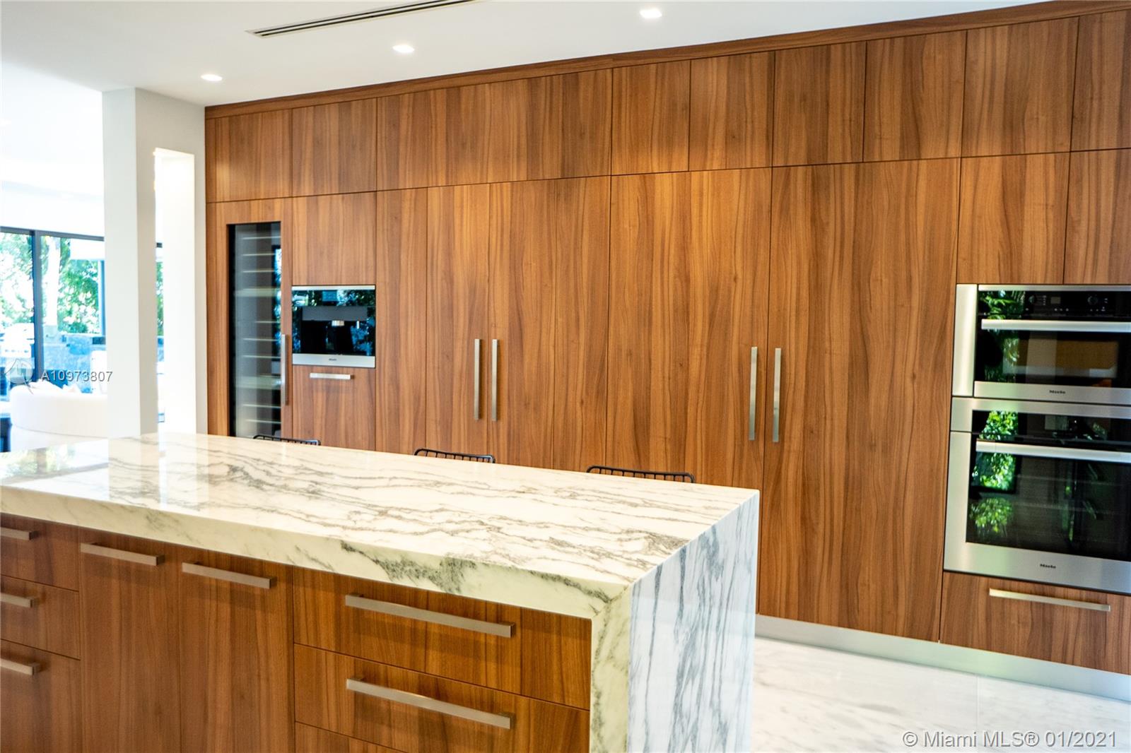 BISCAYNE BEACH-2ND ADDN - Residential
