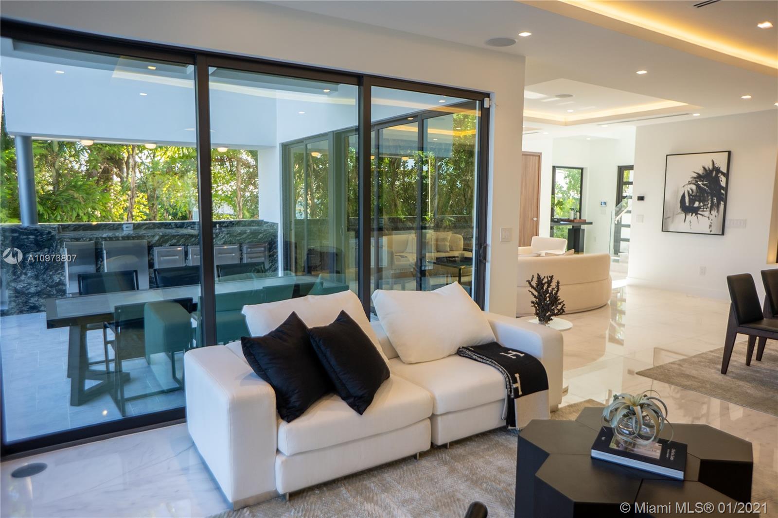 BISCAYNE BEACH-2ND ADDN - Residential