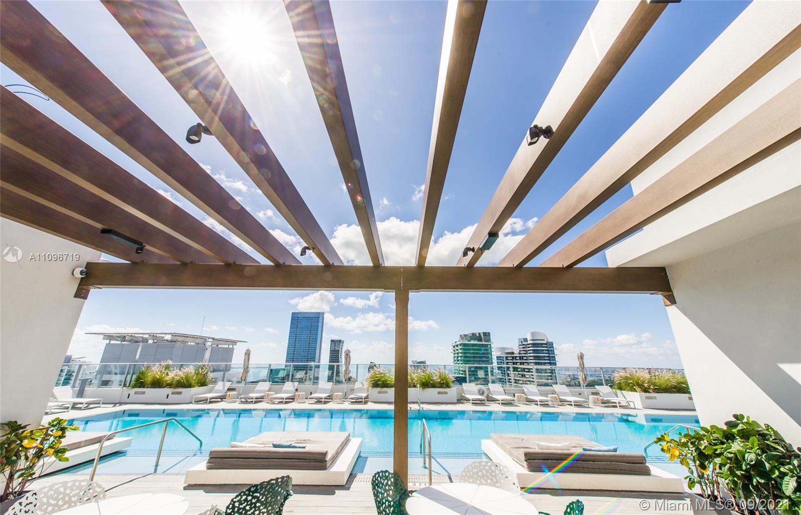 1010 BRICKELL CONDO - Residential Lease
