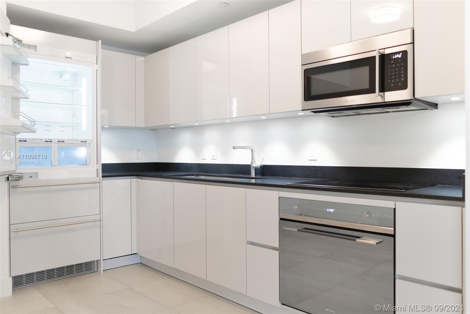 1010 BRICKELL CONDO - Residential Lease