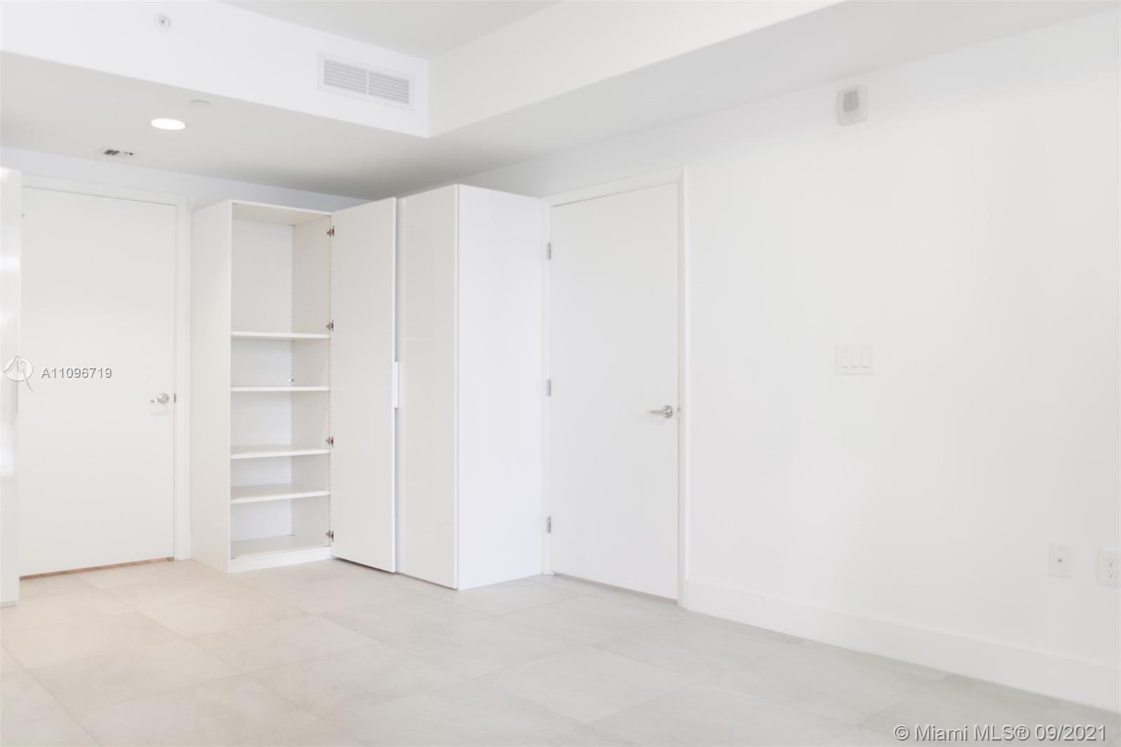1010 BRICKELL CONDO - Residential Lease