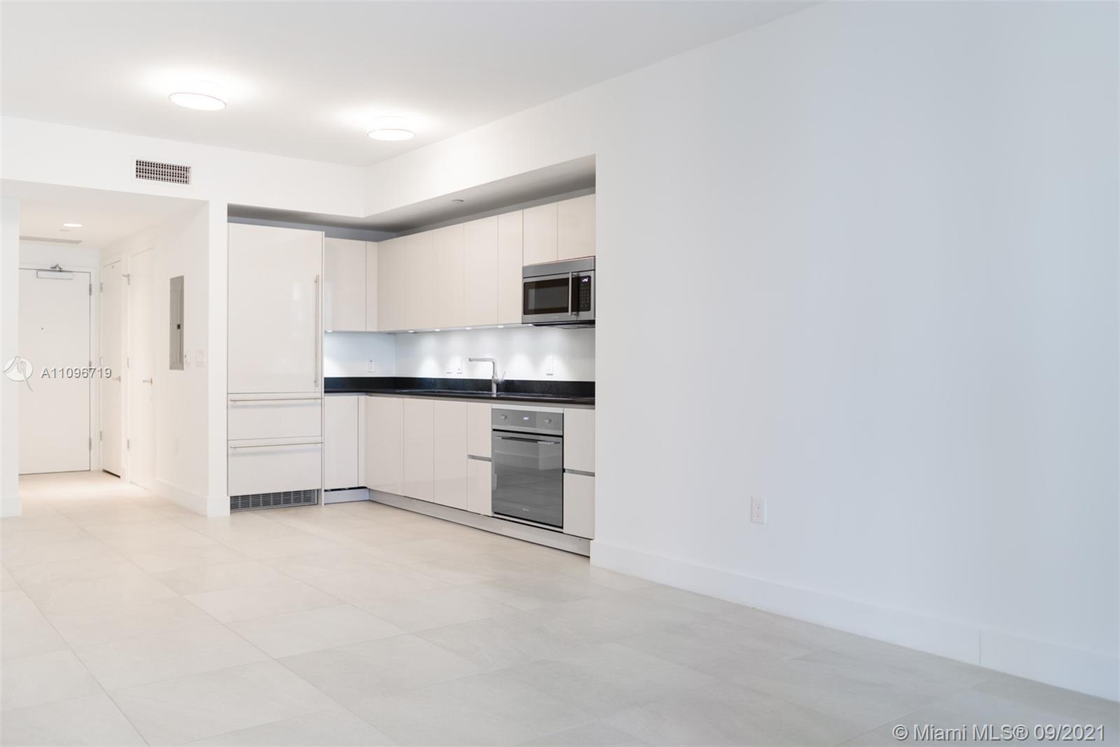 1010 BRICKELL CONDO - Residential Lease