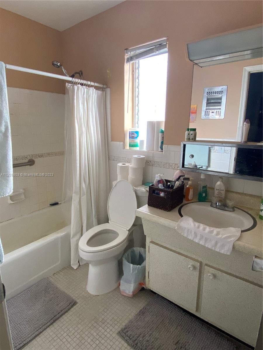 ORANGEBROOK GOLF APTS CON - Residential