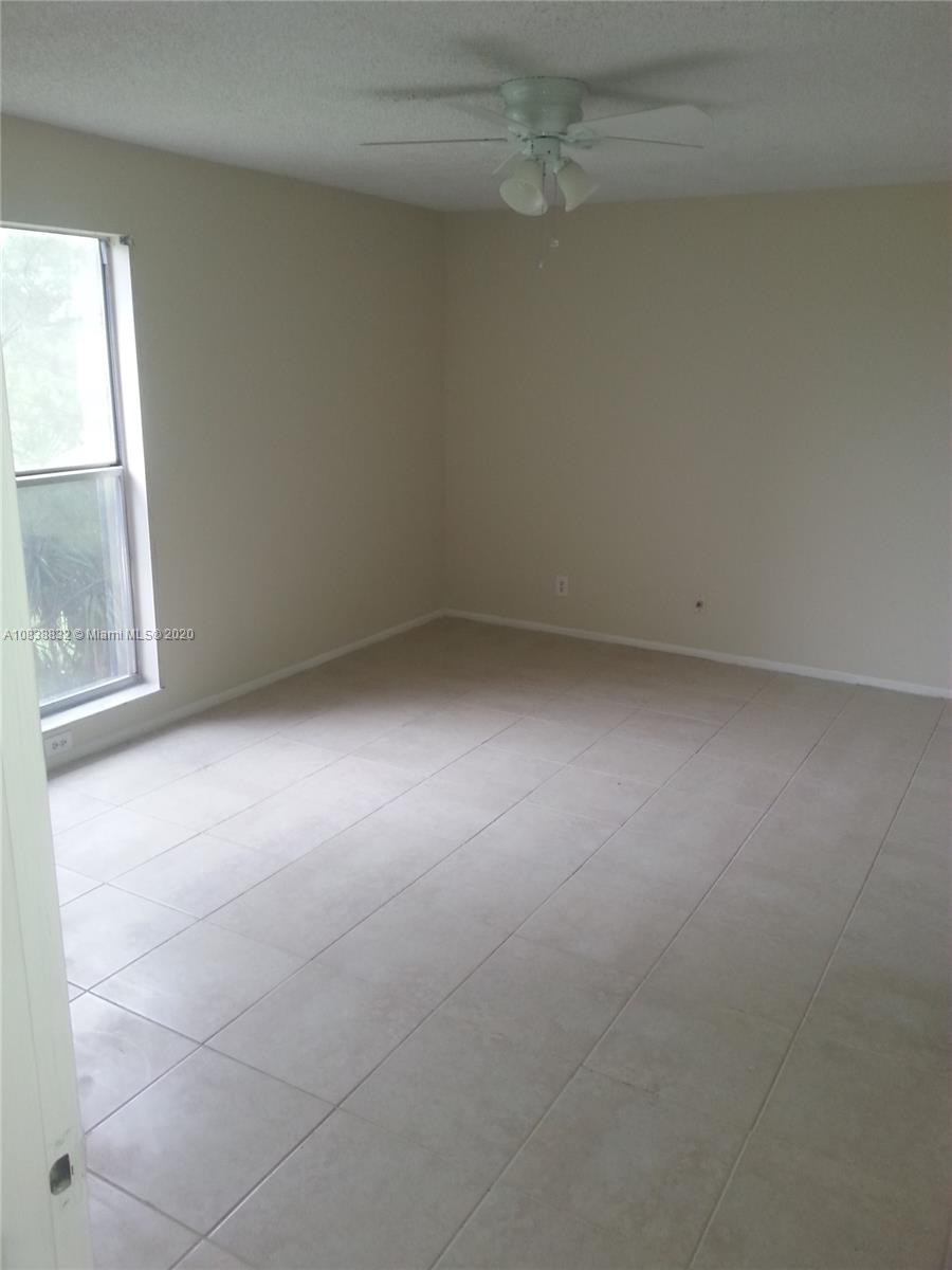 SANDS POINT 5 CONDO - Residential