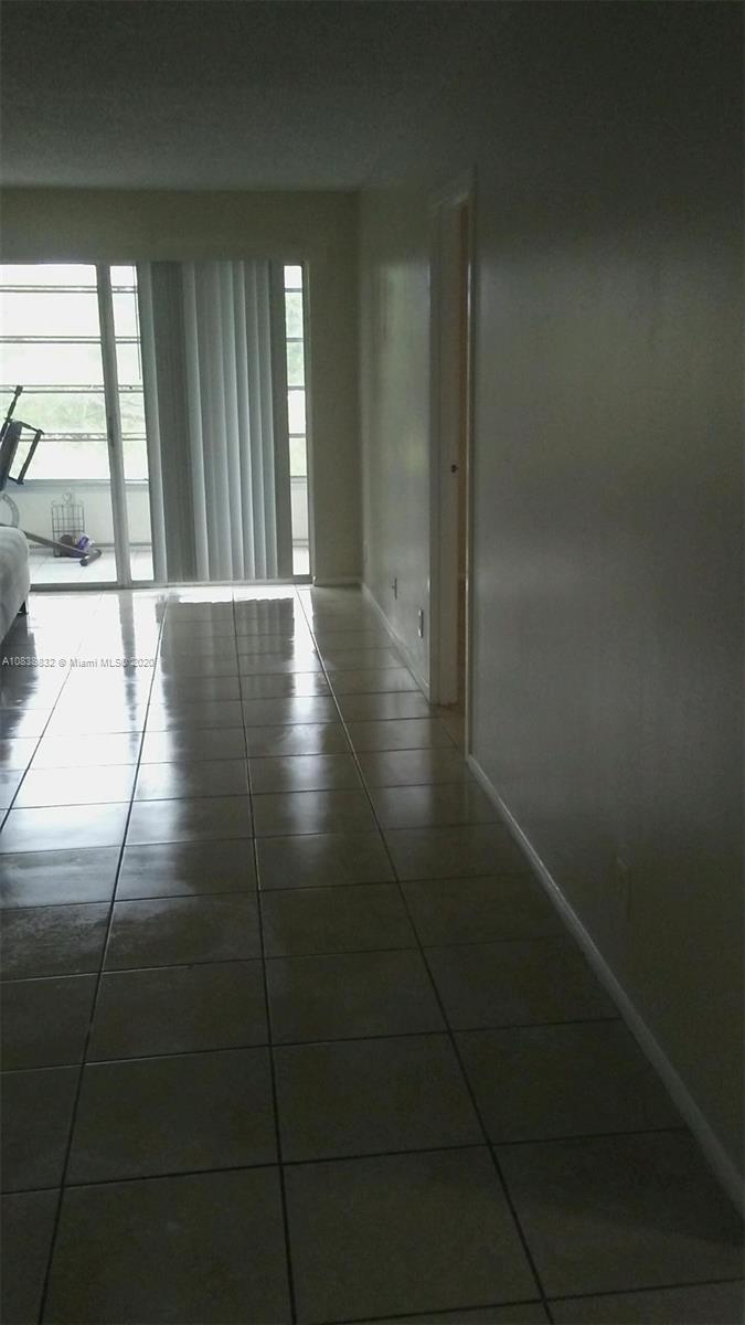 SANDS POINT 5 CONDO - Residential