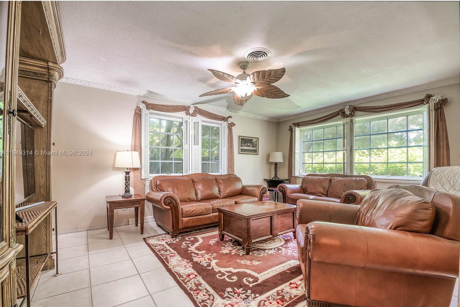 SUN CORAL HGTS - Residential