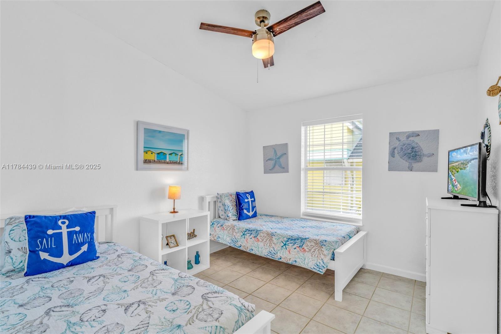 Gulfstream Village - Residential