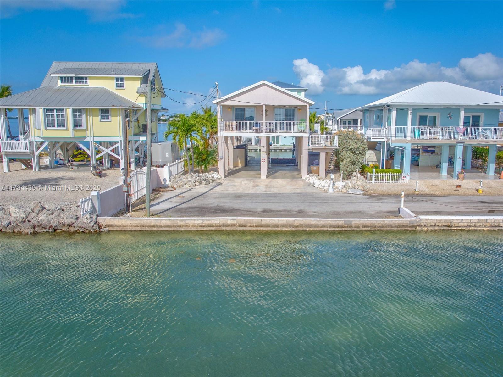 Gulfstream Village - Residential