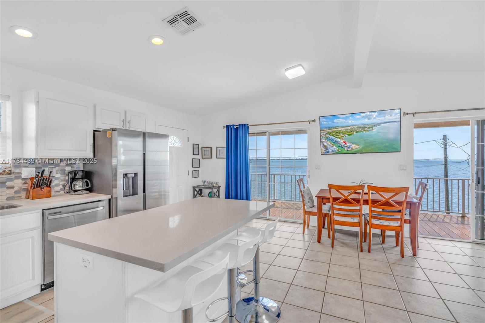 Gulfstream Village - Residential