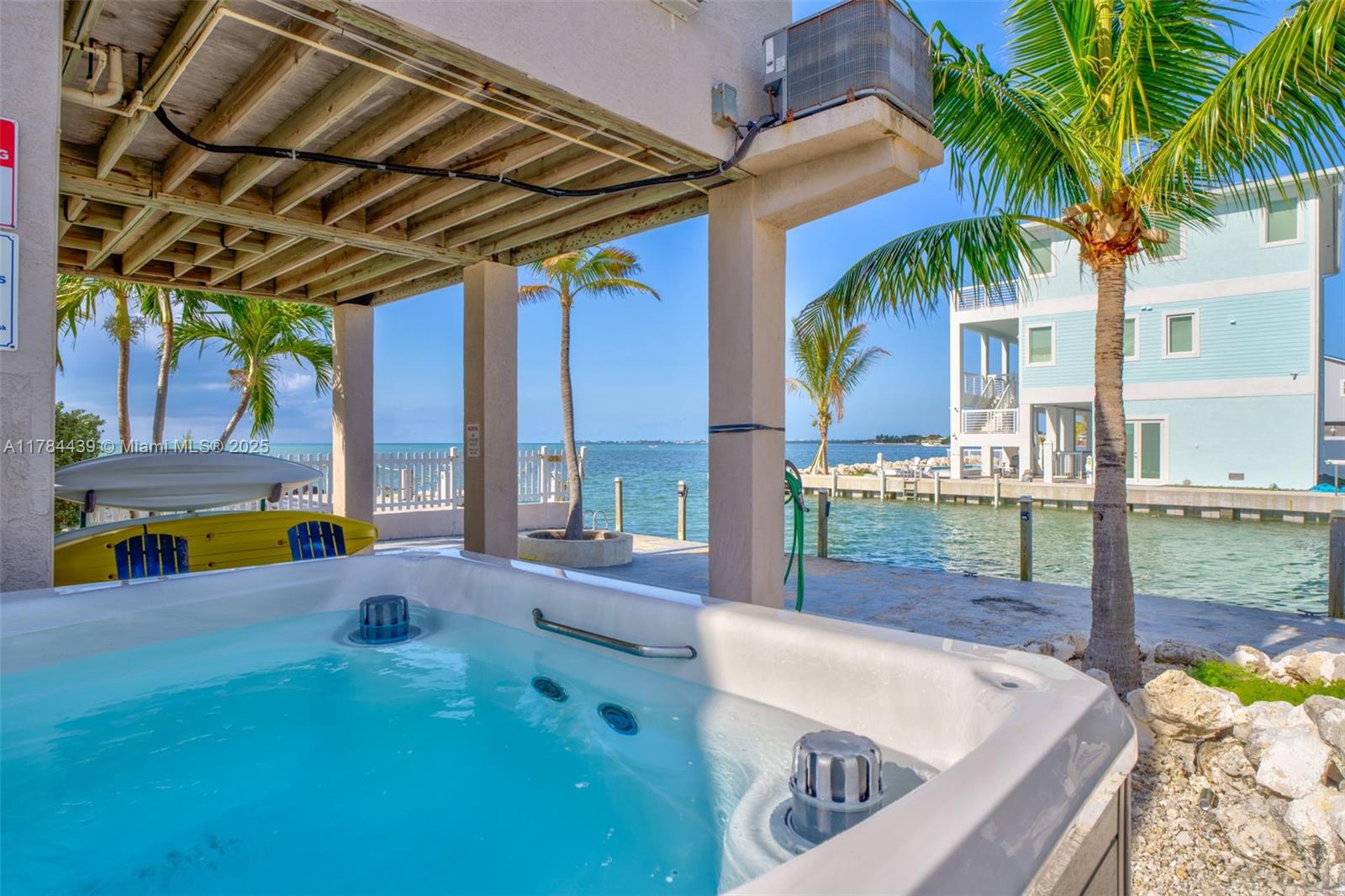 Gulfstream Village - Residential