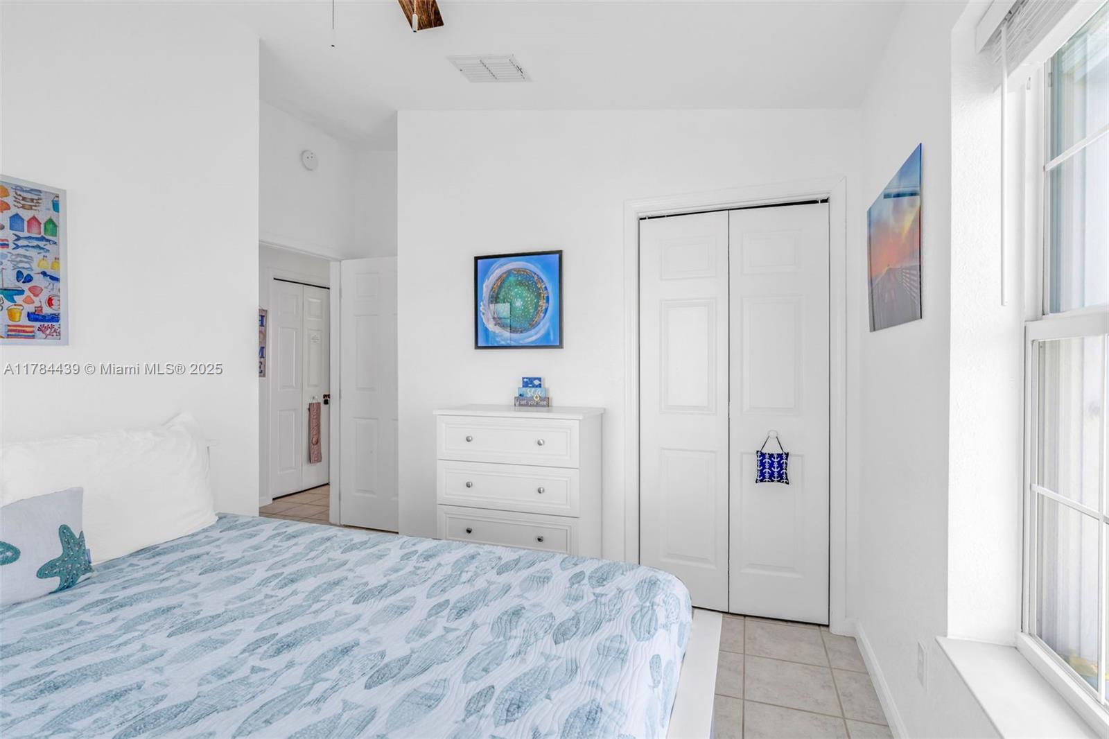 Gulfstream Village - Residential