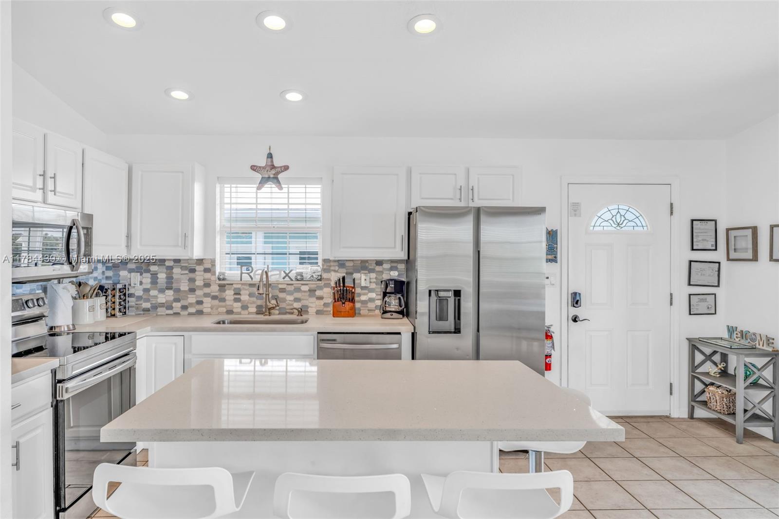 Gulfstream Village - Residential