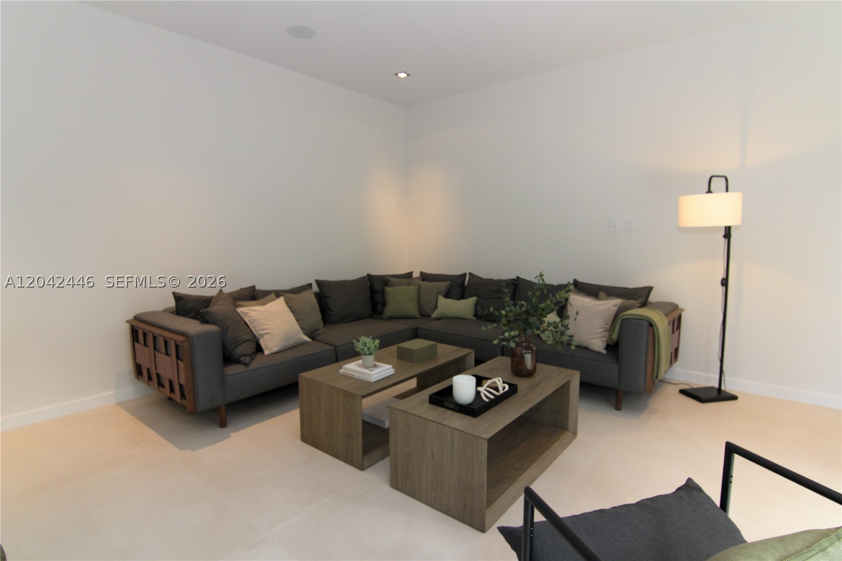 FROW HOMESTEAD - Residential