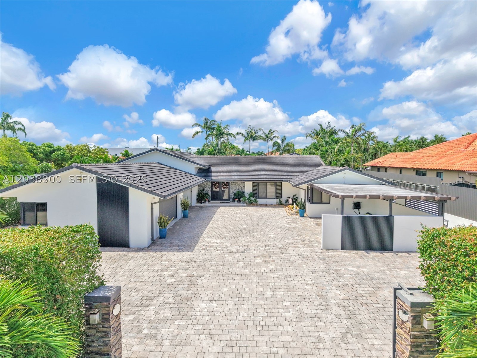 J G HEADS FARMS - Residential