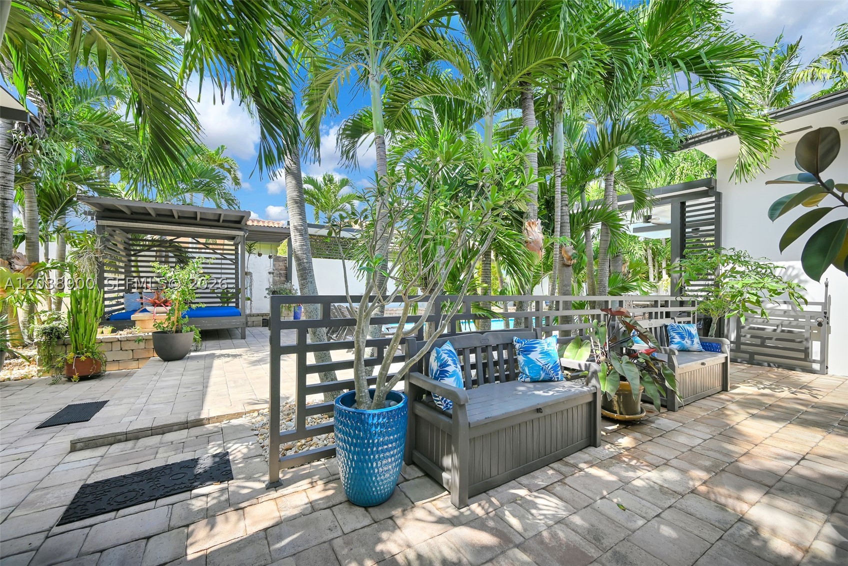 J G HEADS FARMS - Residential
