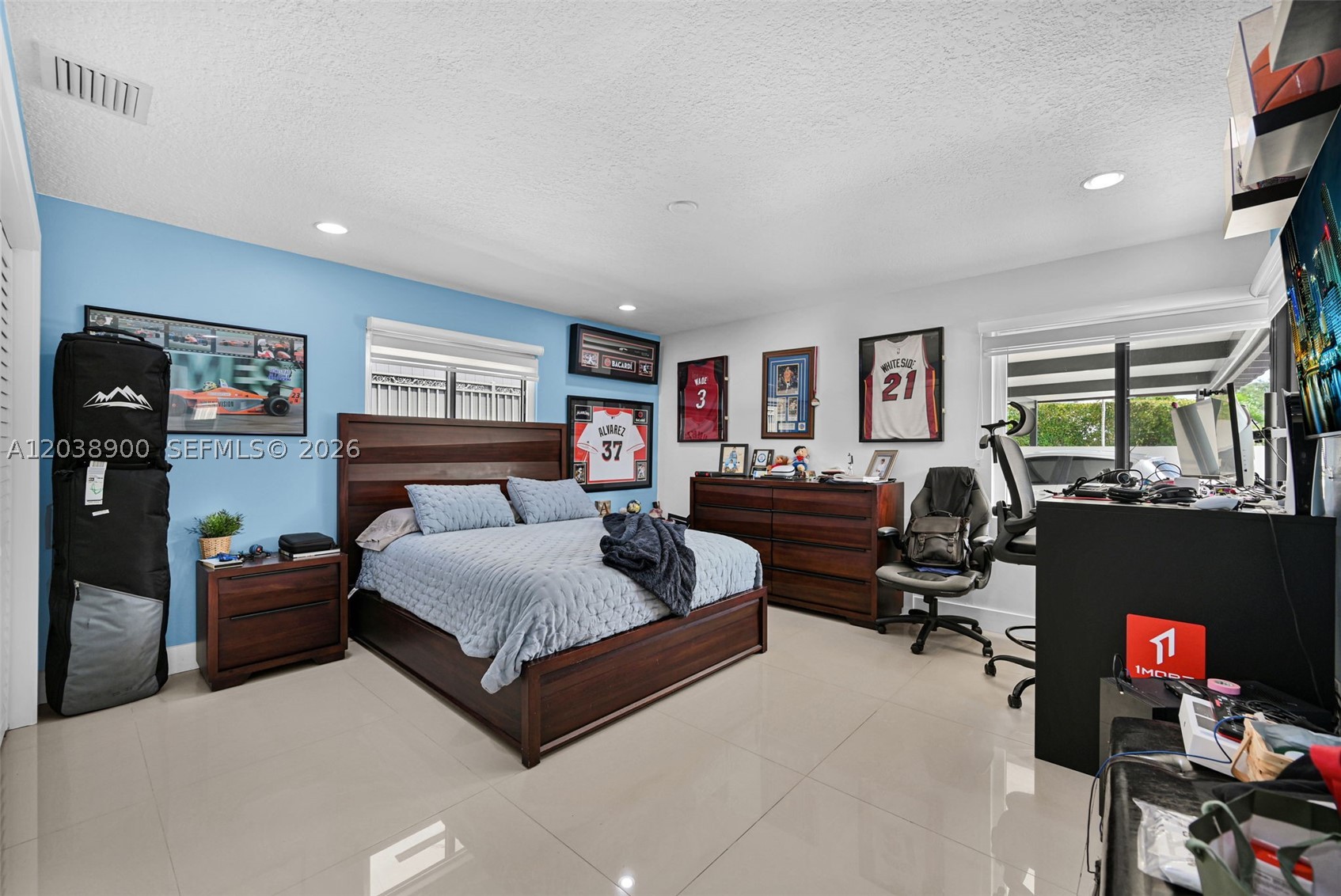 J G HEADS FARMS - Residential