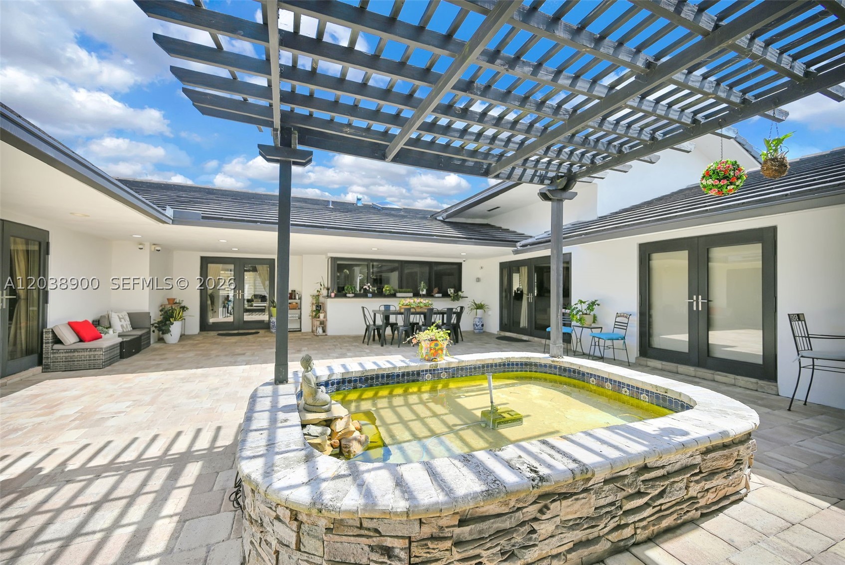 J G HEADS FARMS - Residential