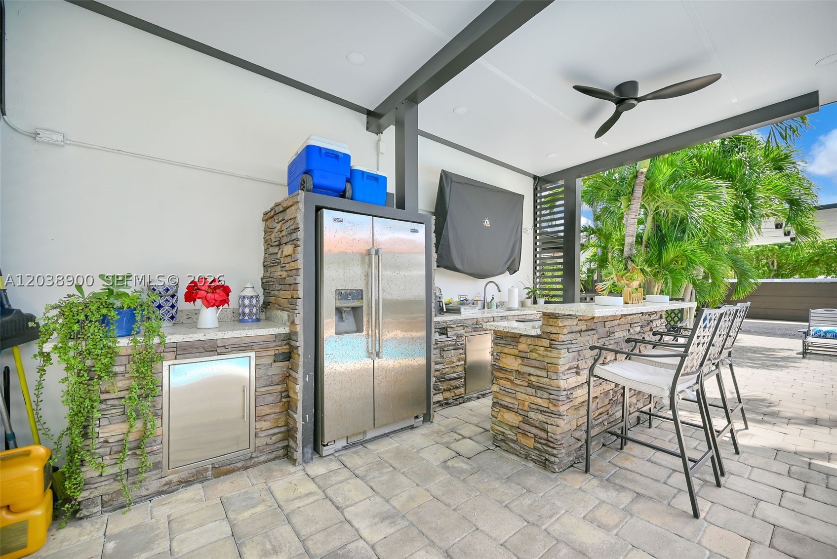 J G HEADS FARMS - Residential
