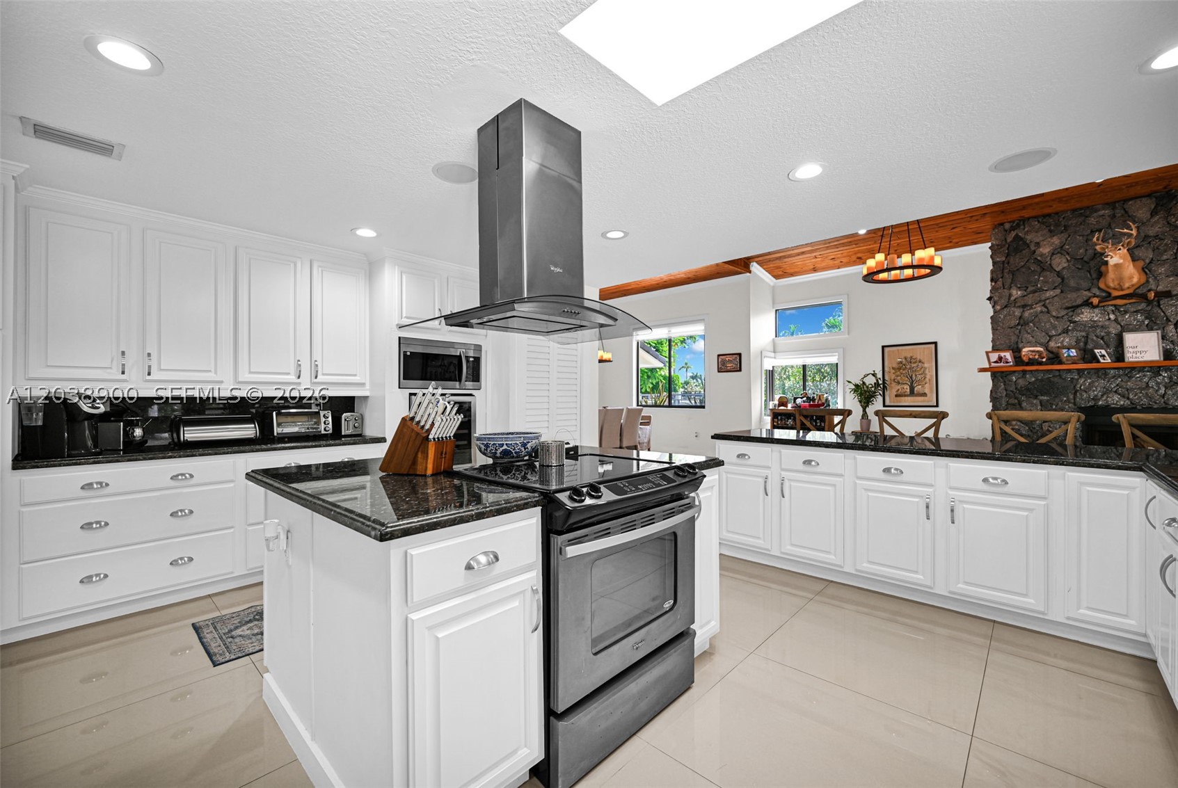 J G HEADS FARMS - Residential