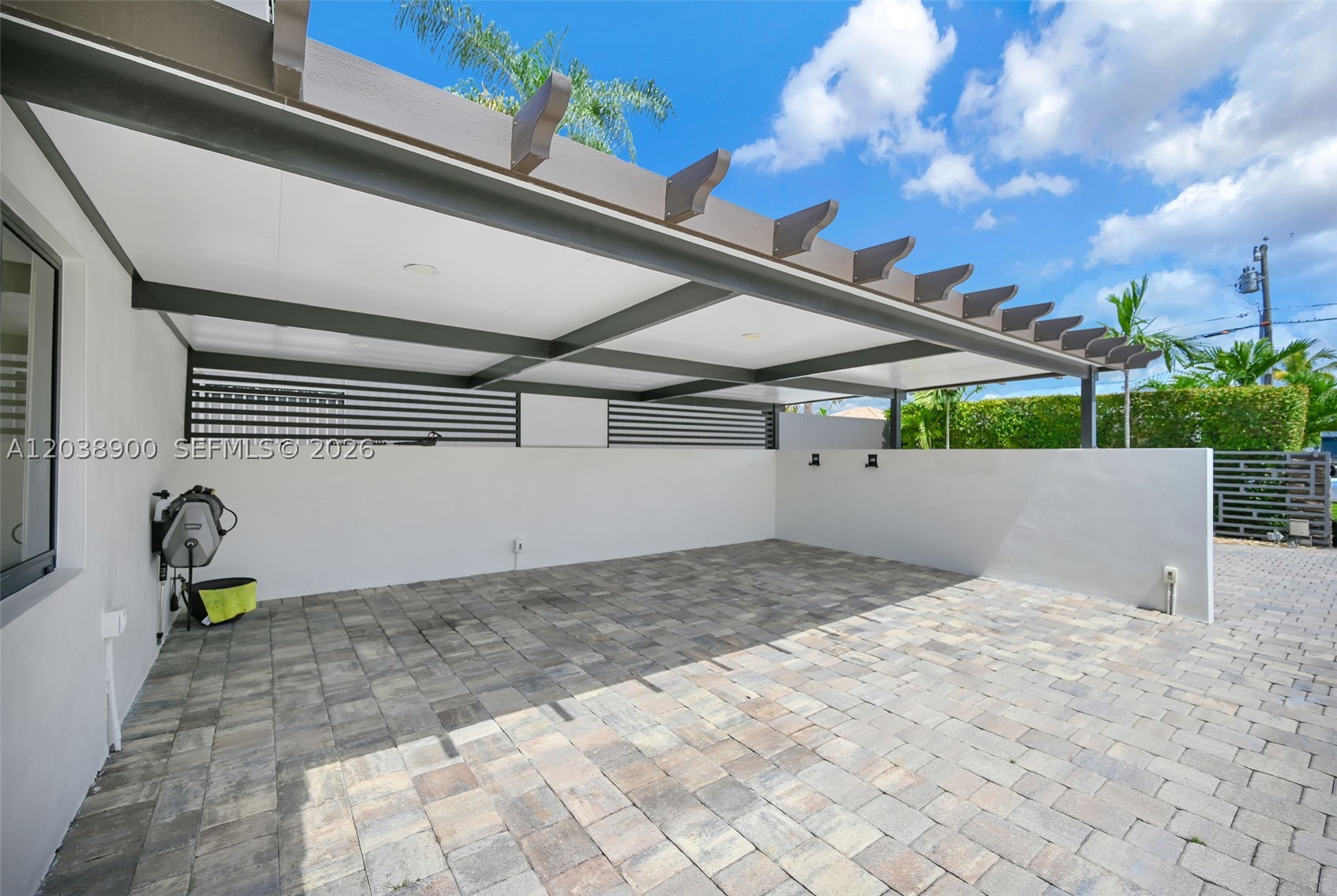 J G HEADS FARMS - Residential
