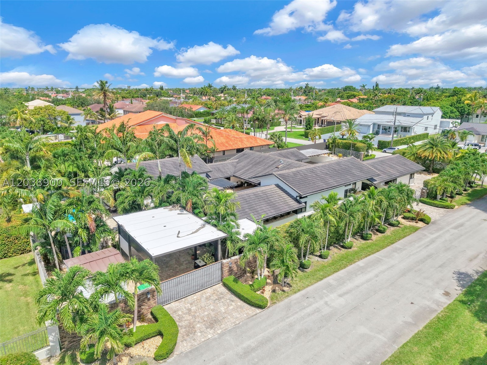 J G HEADS FARMS - Residential