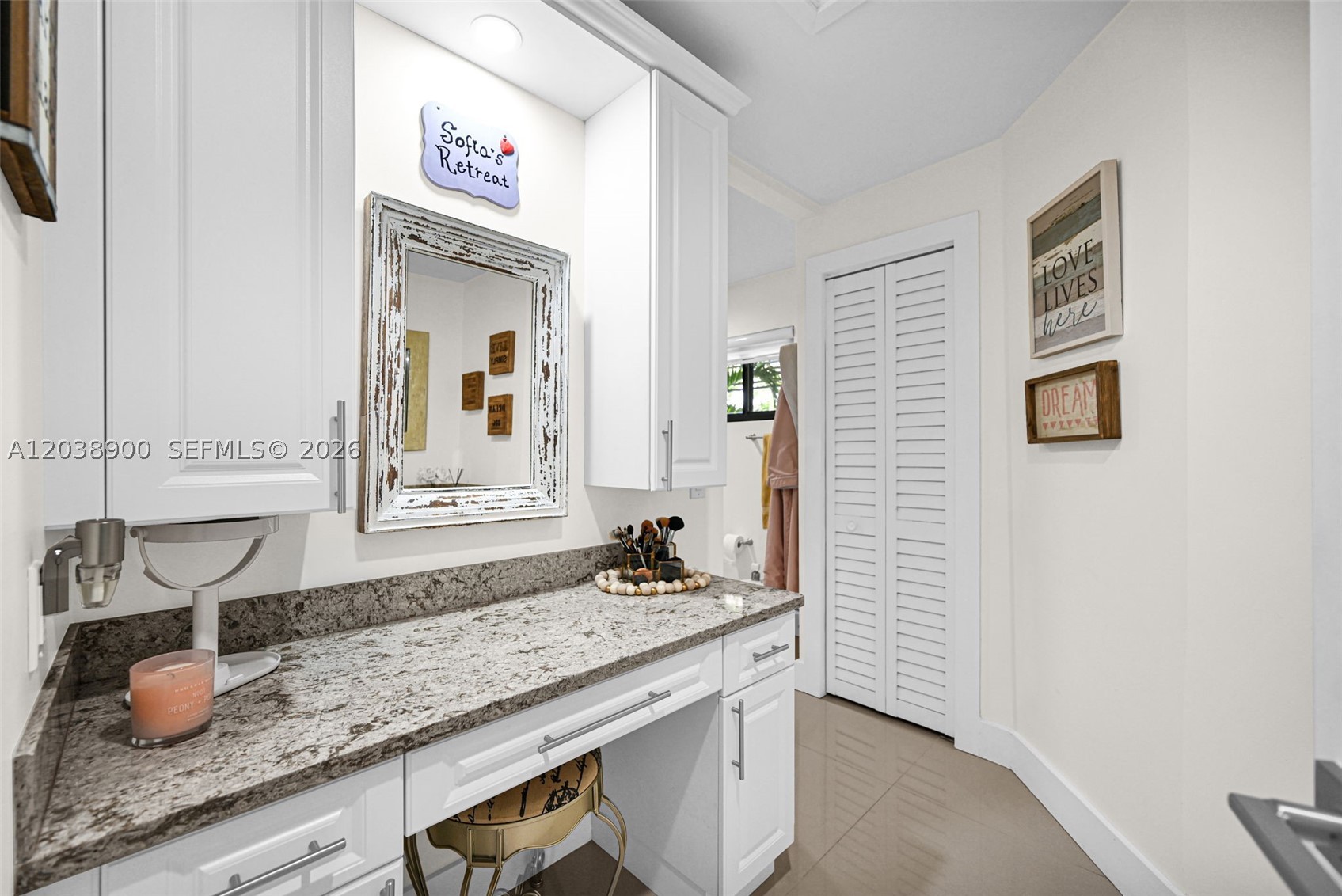 J G HEADS FARMS - Residential