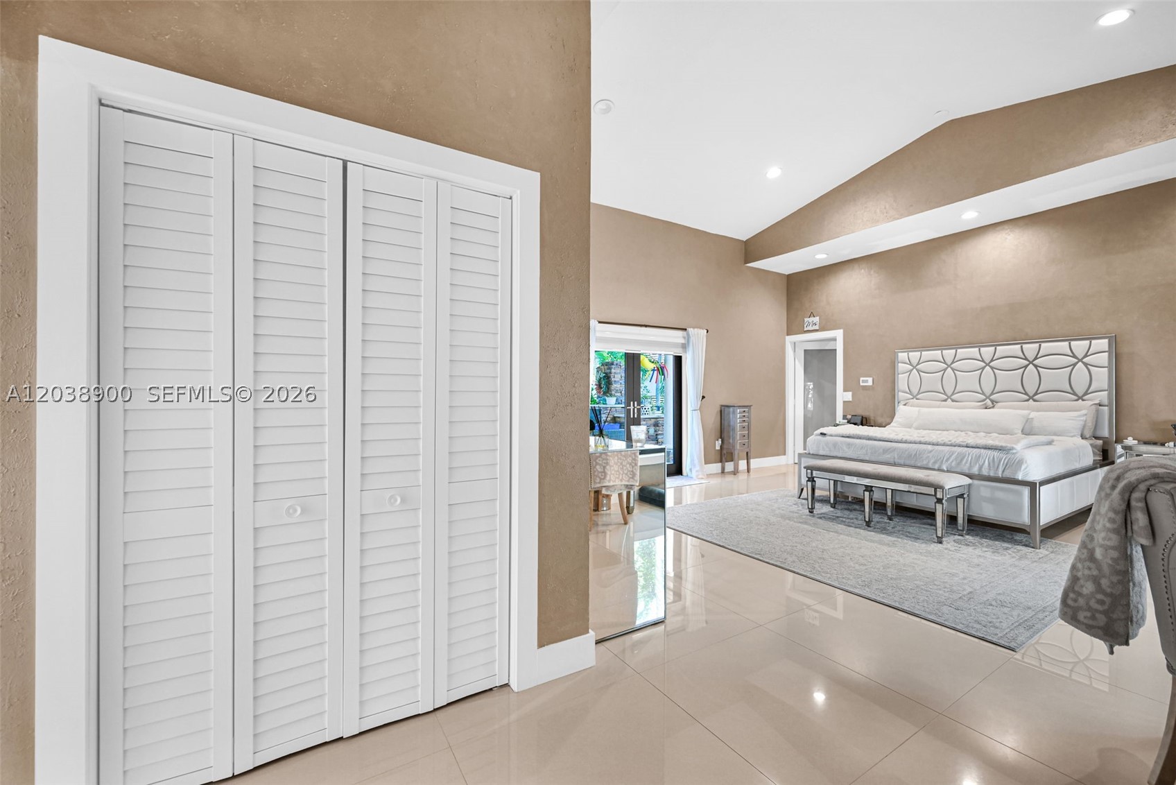 J G HEADS FARMS - Residential