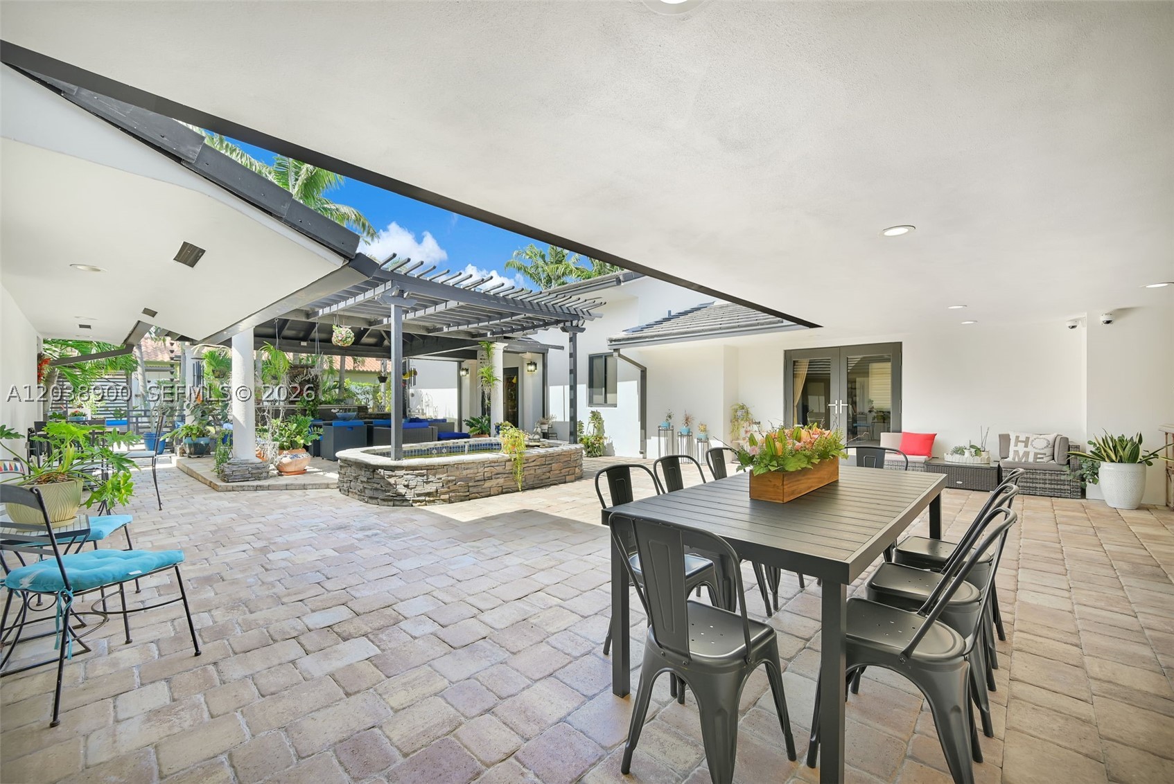 J G HEADS FARMS - Residential