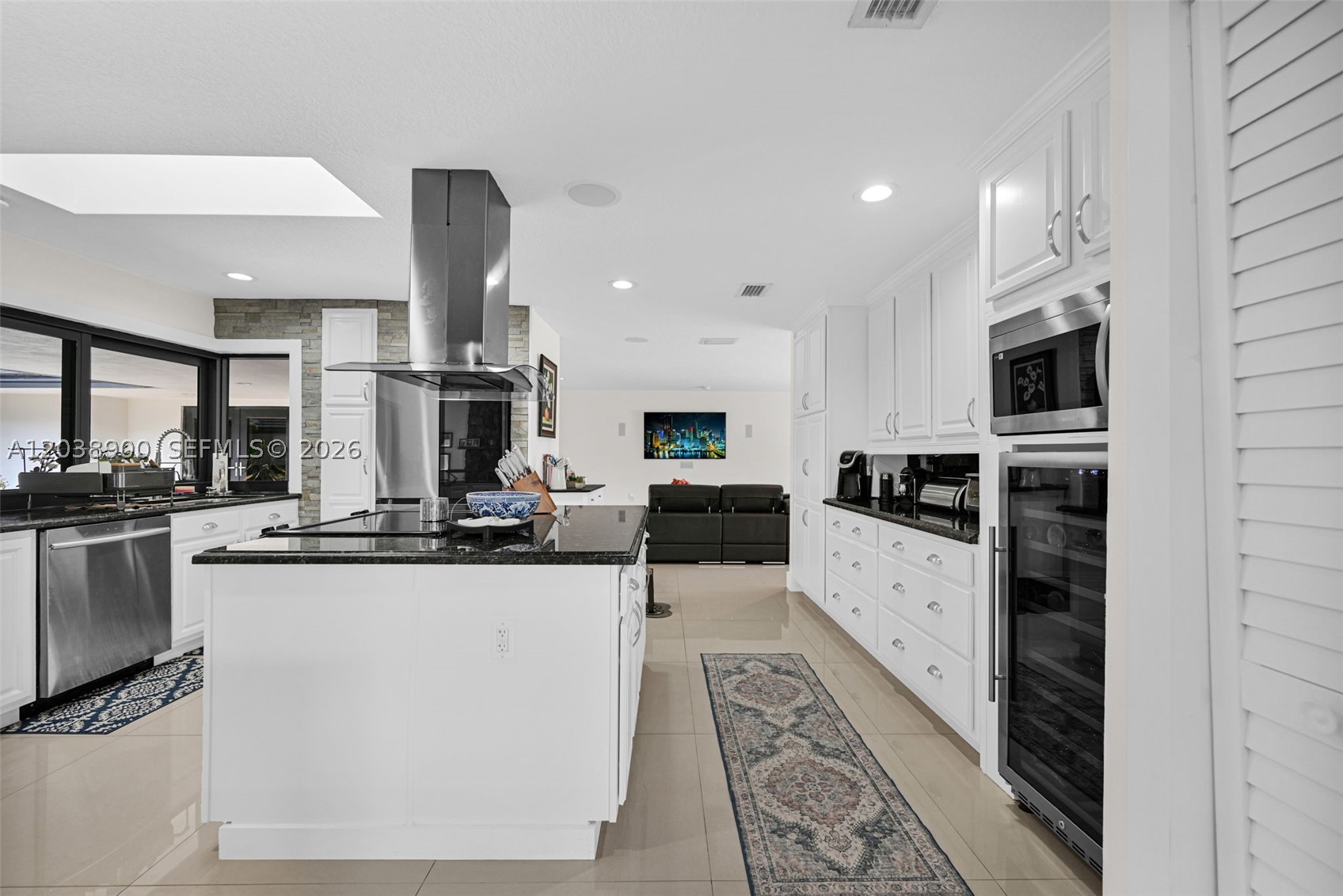 J G HEADS FARMS - Residential