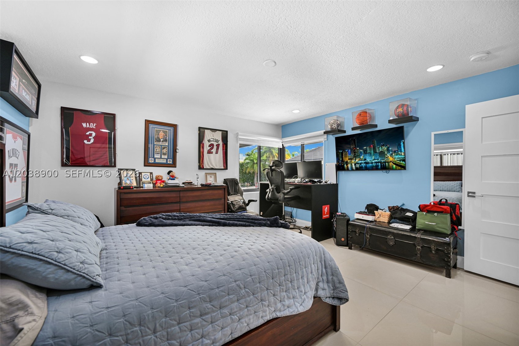 J G HEADS FARMS - Residential