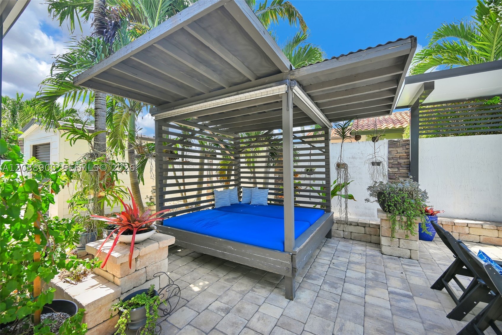J G HEADS FARMS - Residential